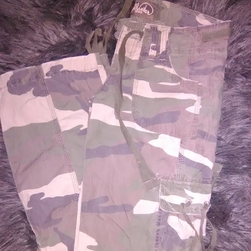 Cargo pants